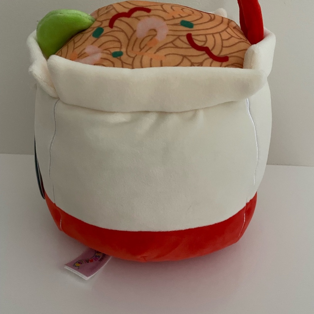 SALE! Squishmallow Daly the Take Out Noodle, 8”, NWT, Perfect Gift - Picture 2 of 5